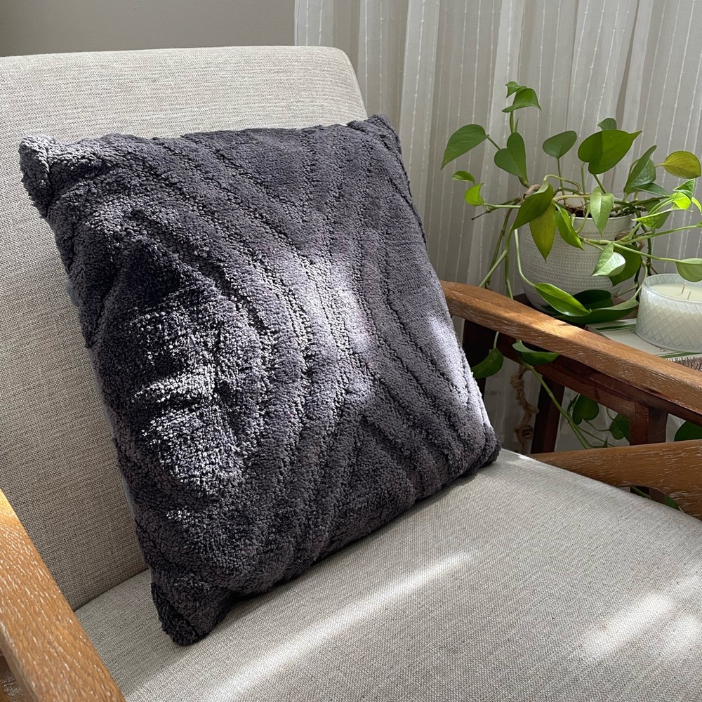 Geometric Design Shag Pillow - New